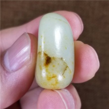 琪玉商城和田玉细腻老熟完整一口气大手链籽料17.6克